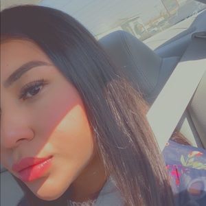 Meet your Posher, Karla